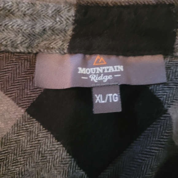 Mountain Ridge Black and Grey Plaid Check Button Up Shirt XL - Picture 4 of 4